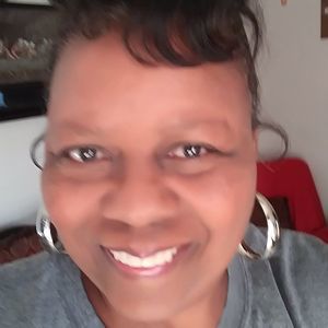 Meet your Posher, Eunice